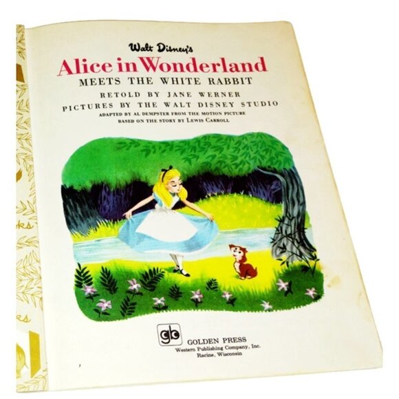 Vintage Lot of 3 Little Golden Books Walt Disney - 1976 & 1977 - Picture 6 of 16